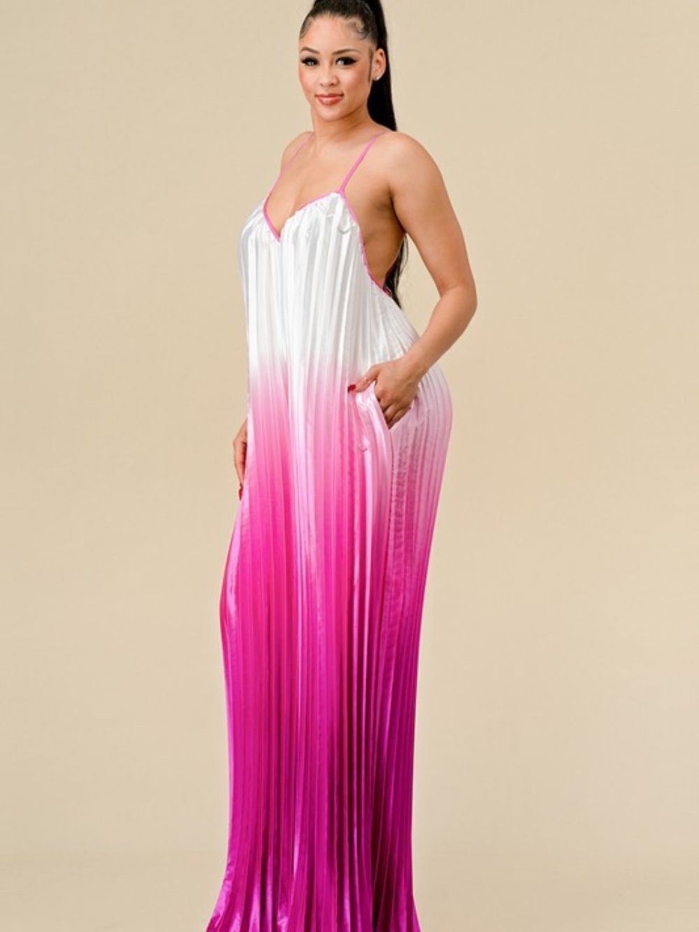 Hombre  Jumpsuit - Picture 6 of 8